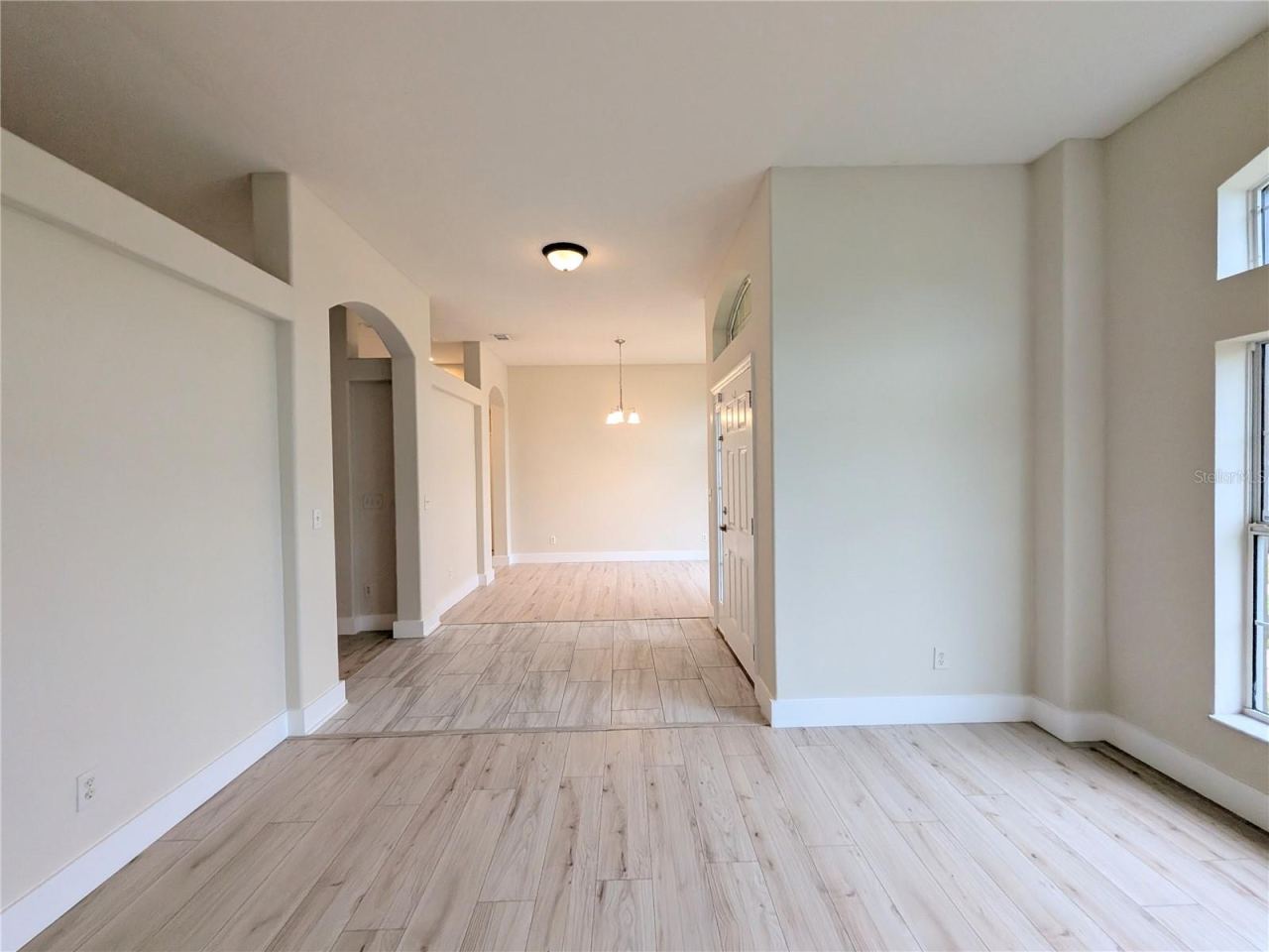 Photo 7 of 20