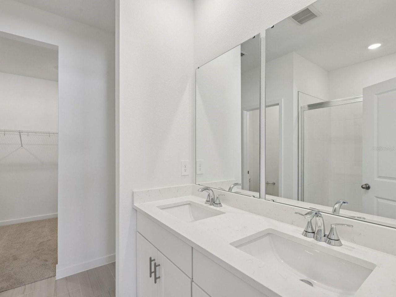 Photo 10 of 20: Photo is not of the actual home, but is an inspirational photo of builder’s model home and may depict options, furnishings, and/or decorator features that are not included
