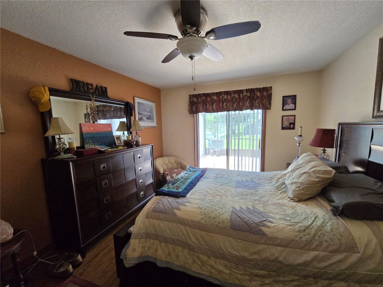 Photo 15 of 20