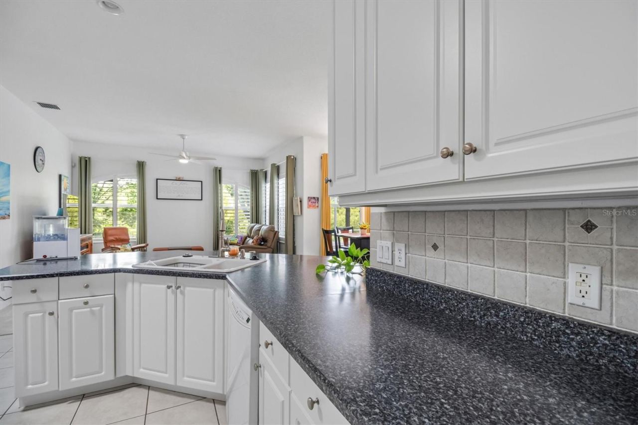 Photo 20 of 20: ample kitchen cabinetry