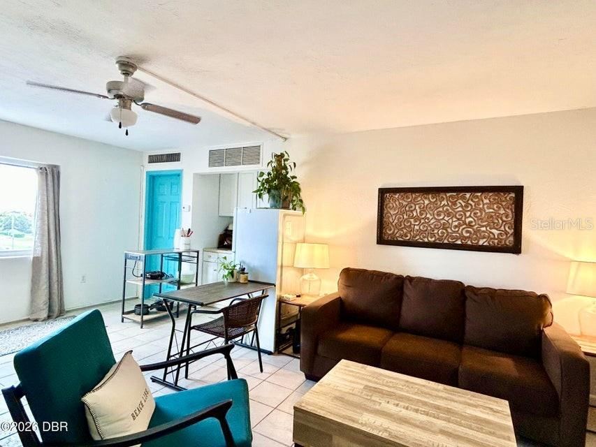 Photo 9 of 20