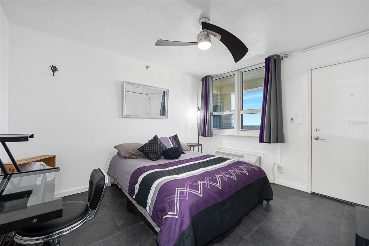 Photo 5 of 20: AC with fan for added comfort