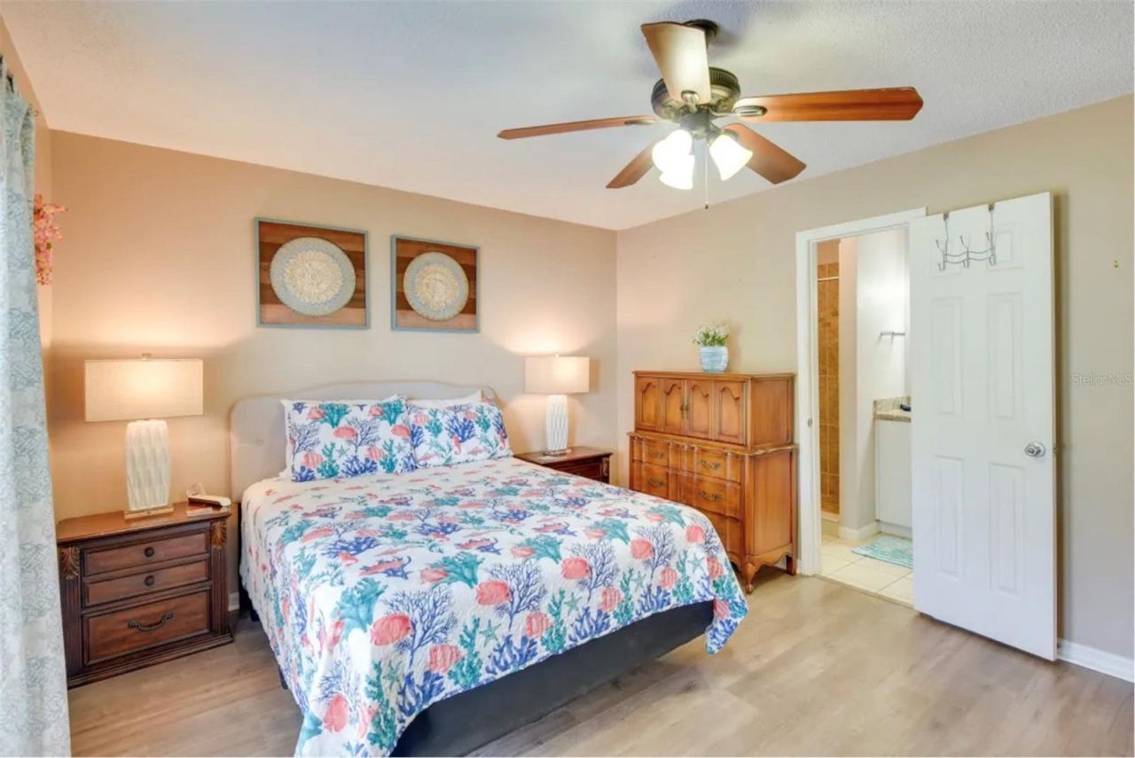 Photo 13 of 20: Two master bedrooms!