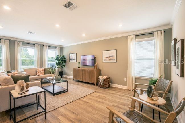 Photo 8 of 20: Model home - actual features may vary.