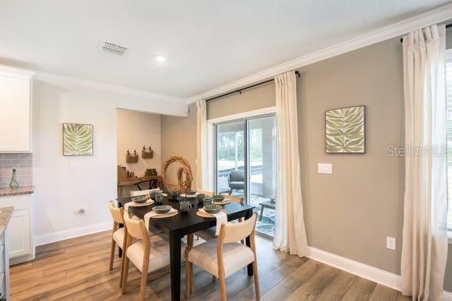 Photo 5 of 20: Model home - actual features may vary.