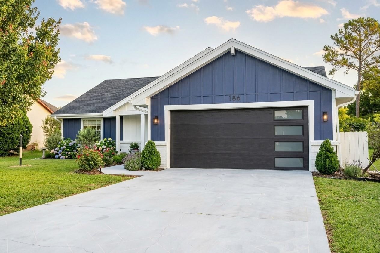 Photo 3 of 20: Virtually Staged to view this homes potential