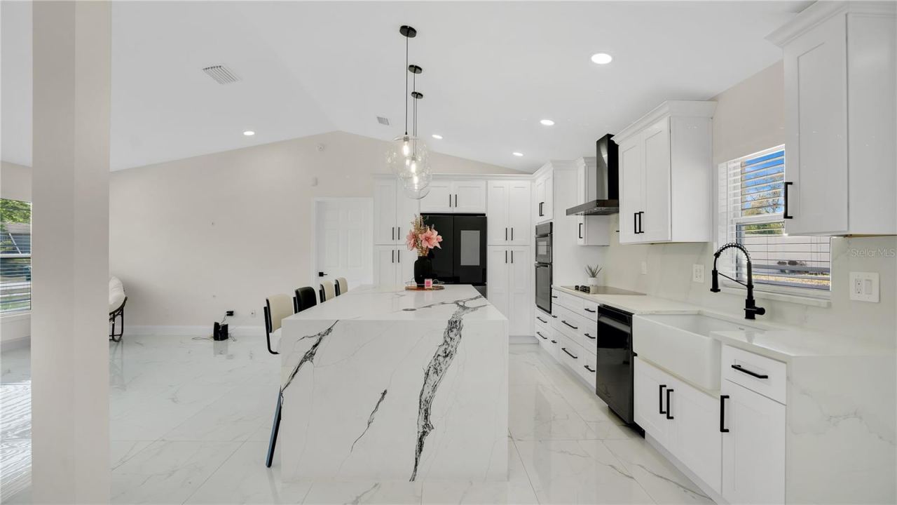 Photo 14 of 20: Kitchen cabinetry and counters