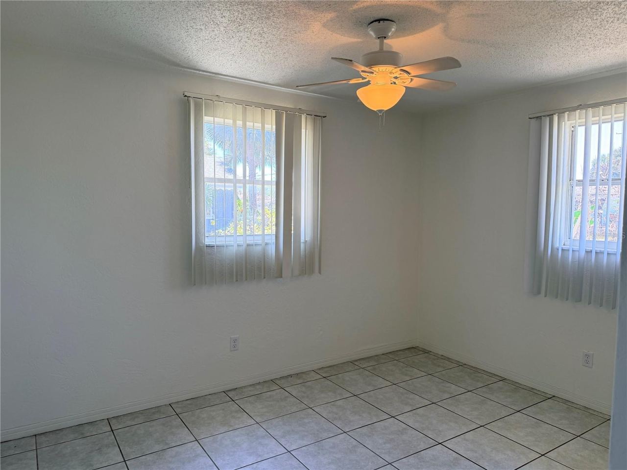 Photo 17 of 20