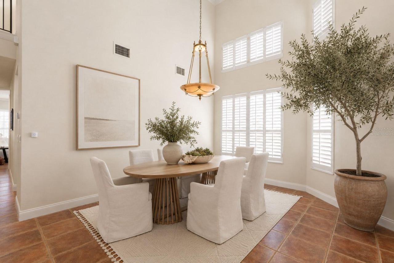 Photo 11 of 20: Virtually Staged Dining Room