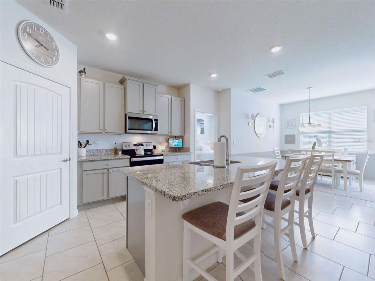 Photo 6 of 20: EAT IN KITCHEN
