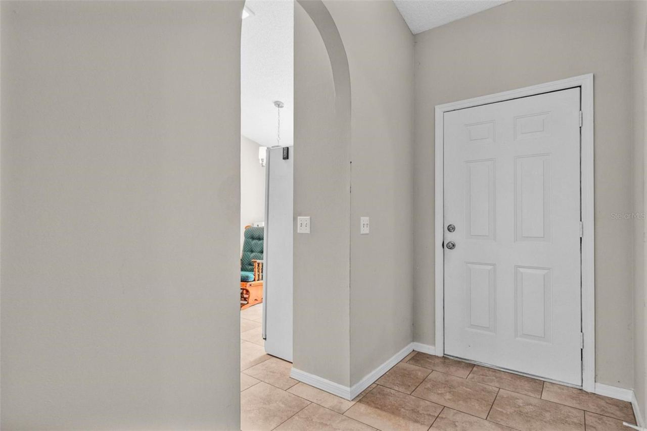 Photo 7 of 20