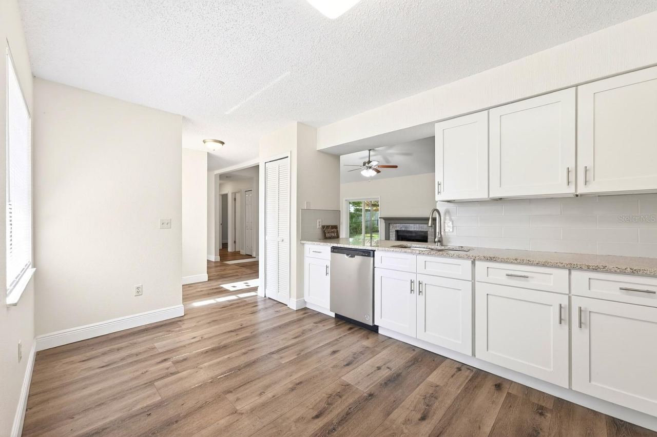 Photo 9 of 20: The Kitchen has space for a charming Breakfast nook area to enjoy your morning coffee or casual meals.