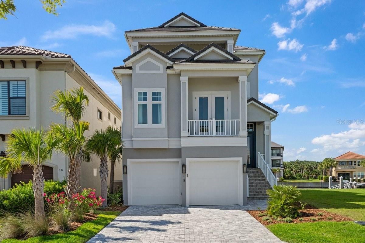 Photo 8 of 20: Elevated coastal living meets timeless sophistication in this beautifully crafted waterfront home!