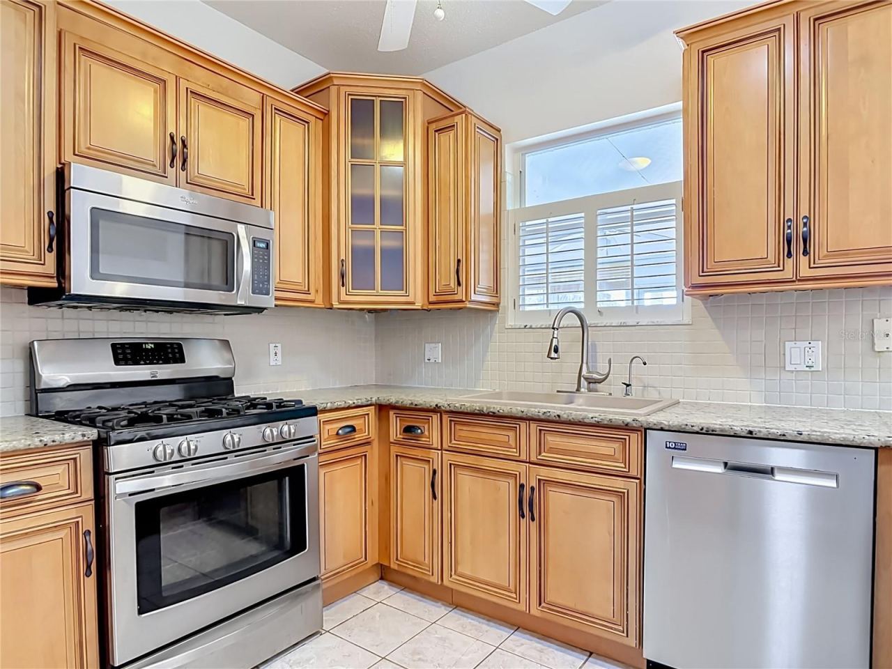 Photo 7 of 20: Kitchen 2