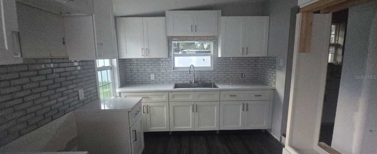 Photo 12 of 20