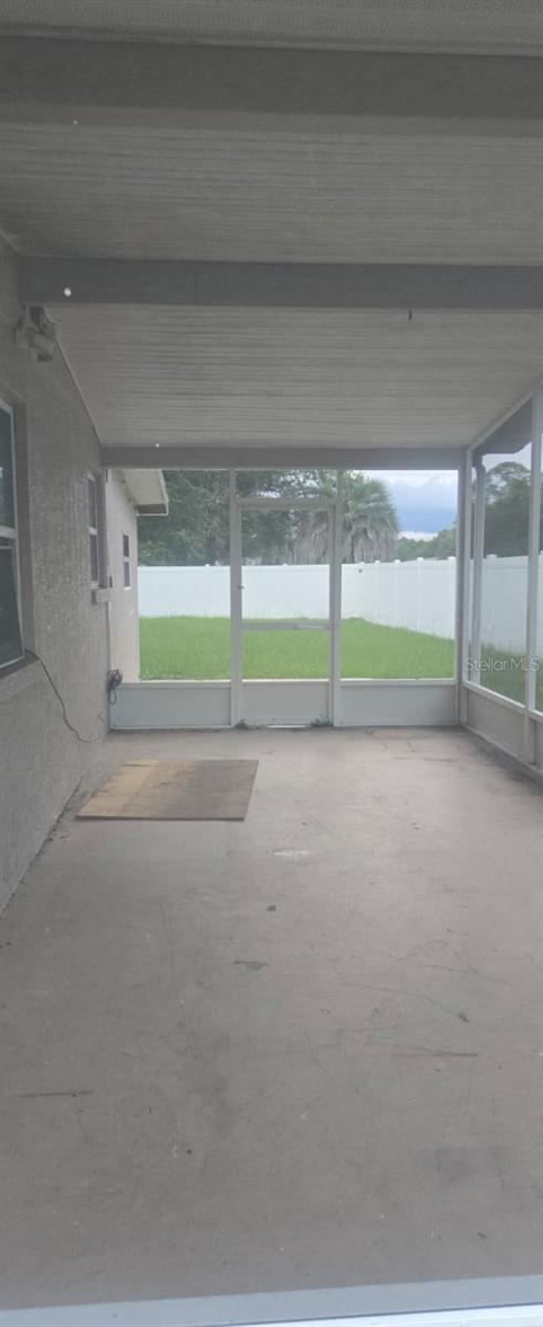 Photo 16 of 20
