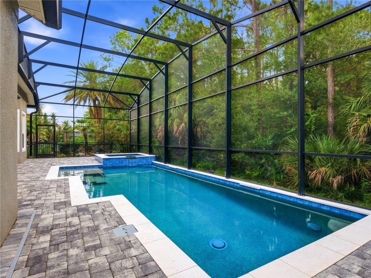 Photo 2 of 20