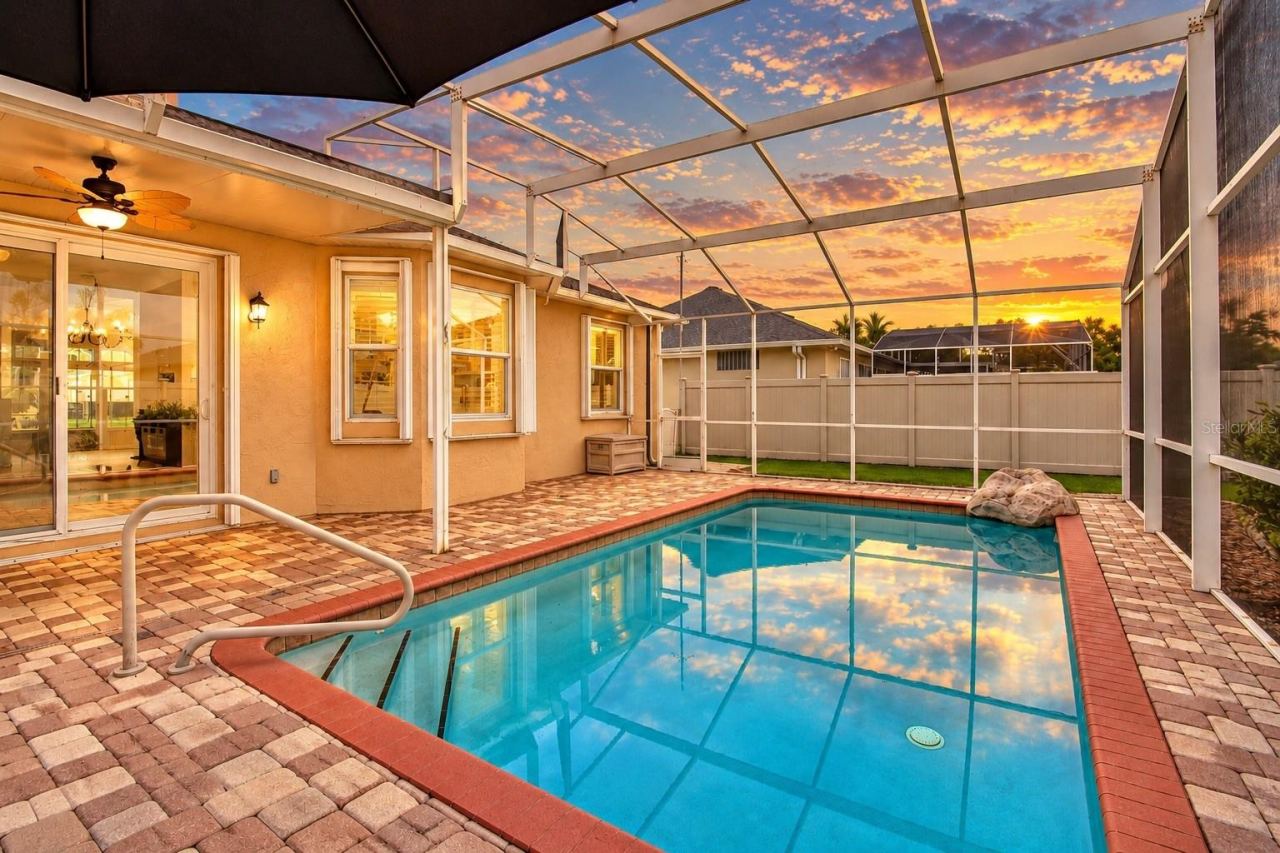 Photo 4 of 20: Solar heated pool
