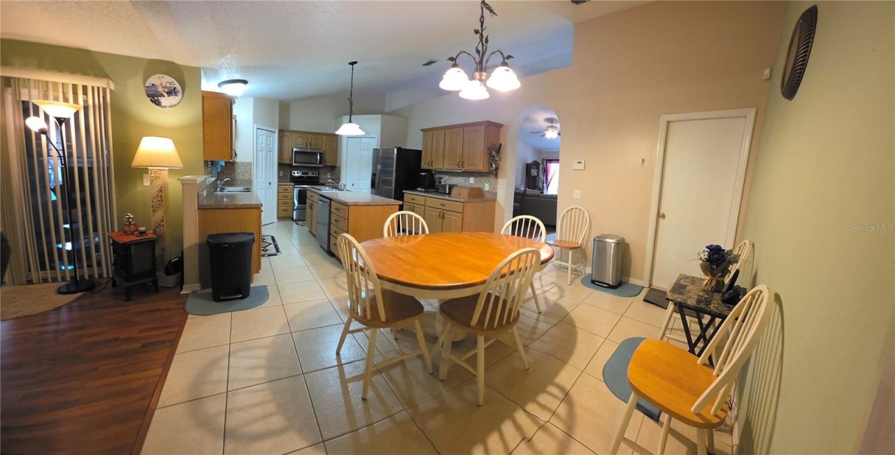 Photo 16 of 20: Kitchen Eating space