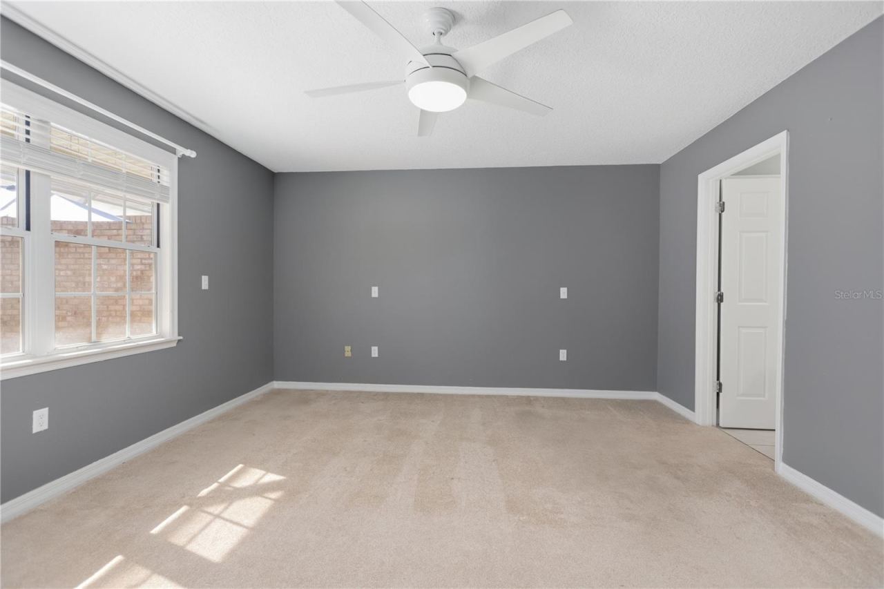 Photo 16 of 20: Primary Bedroom