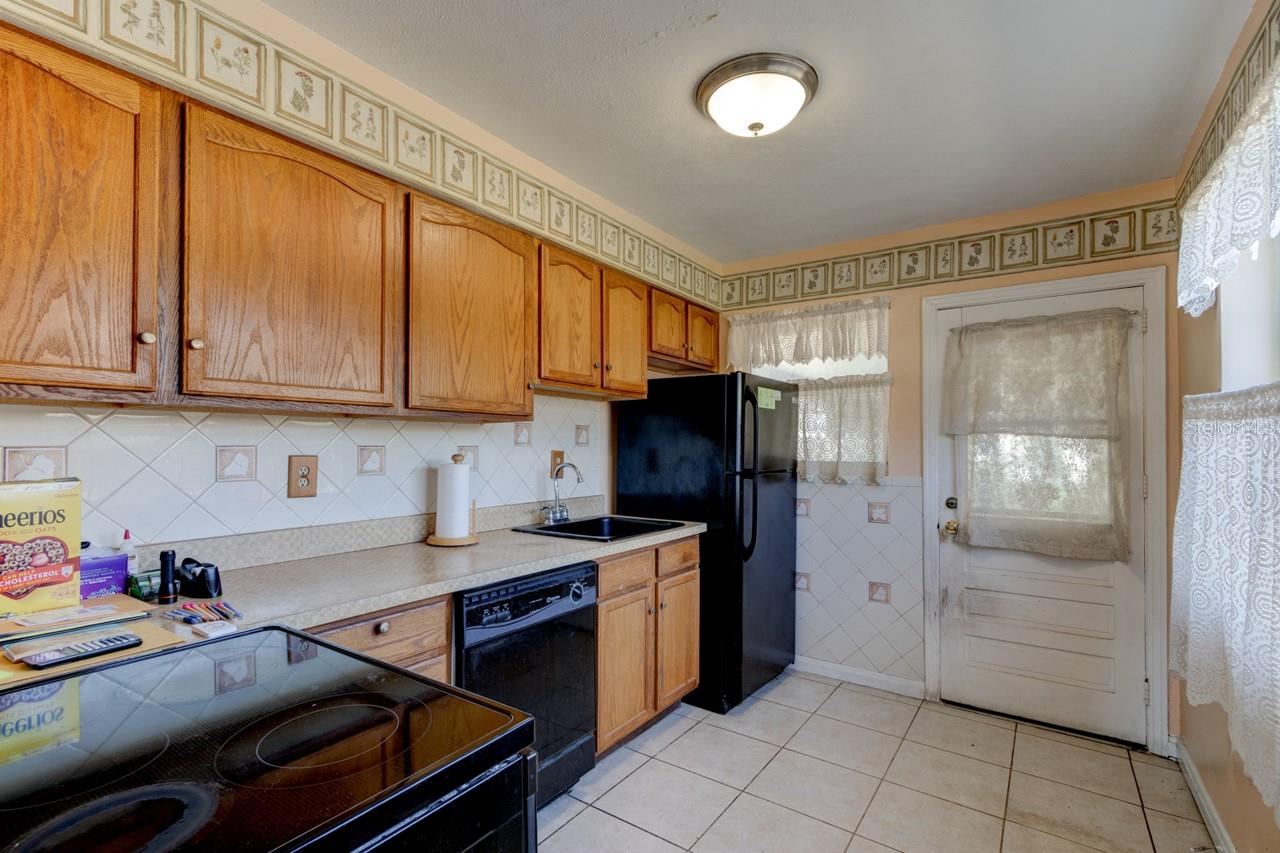 Photo 5 of 20: Kitchen with separate entry near garage