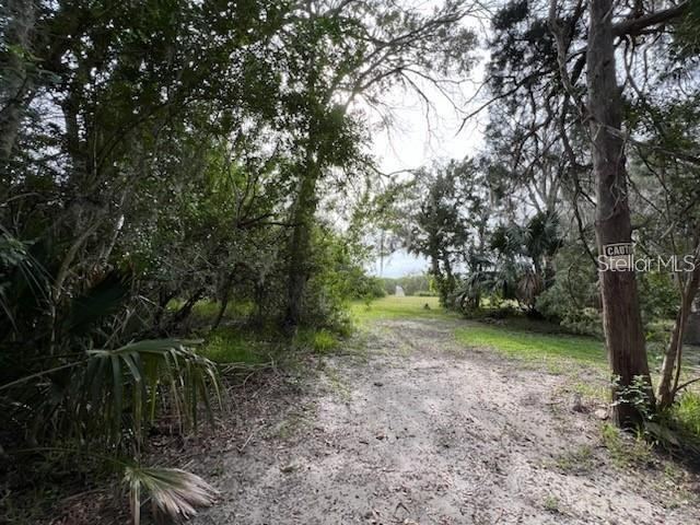 Photo 16 of 20
