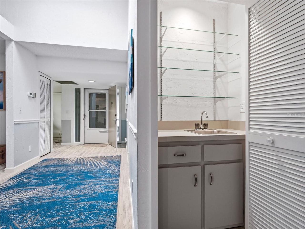 Photo 12 of 20: Wet Bar