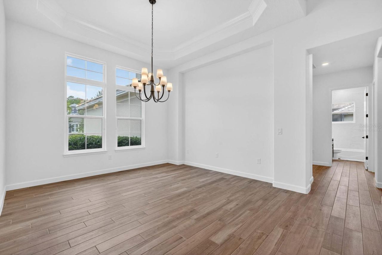 Photo 19 of 20: virtually staged breakfast nook