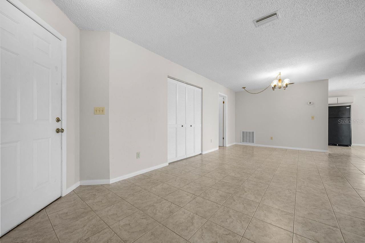 Photo 15 of 20