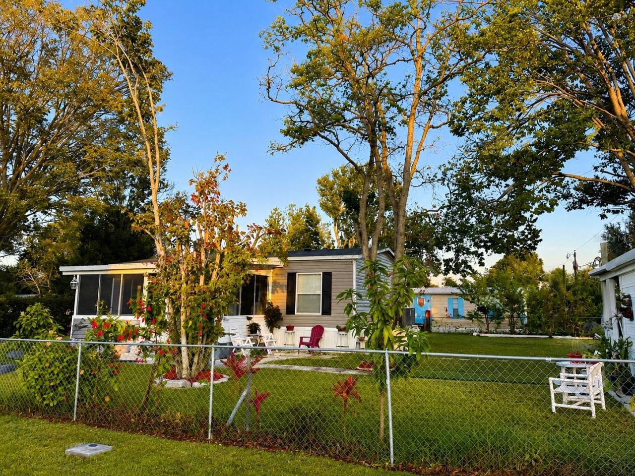 Photo 5 of 20