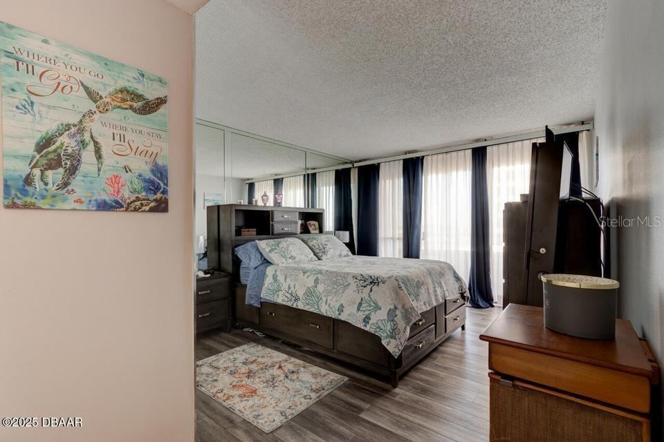 Photo 10 of 20: Primary Bedroom