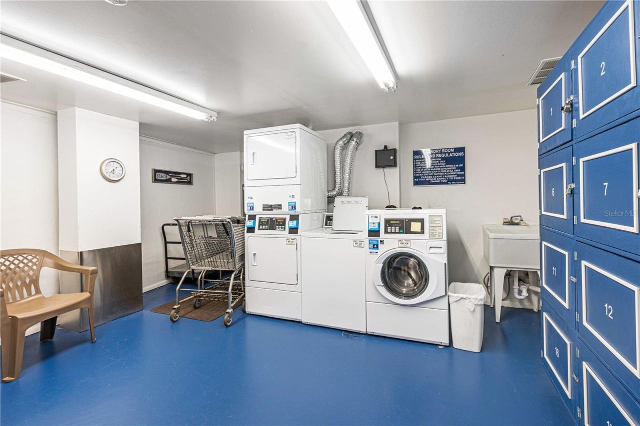 Photo 20 of 20: LAUNDRY