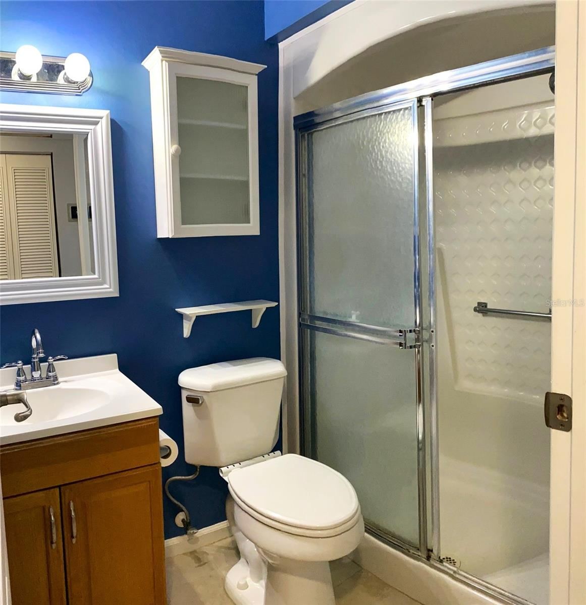 Photo 10 of 17: Guest Bathroom