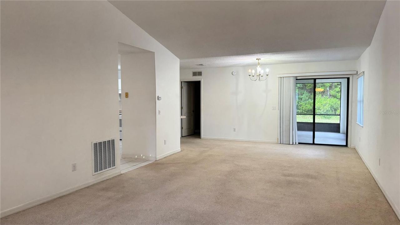 Photo 4 of 20