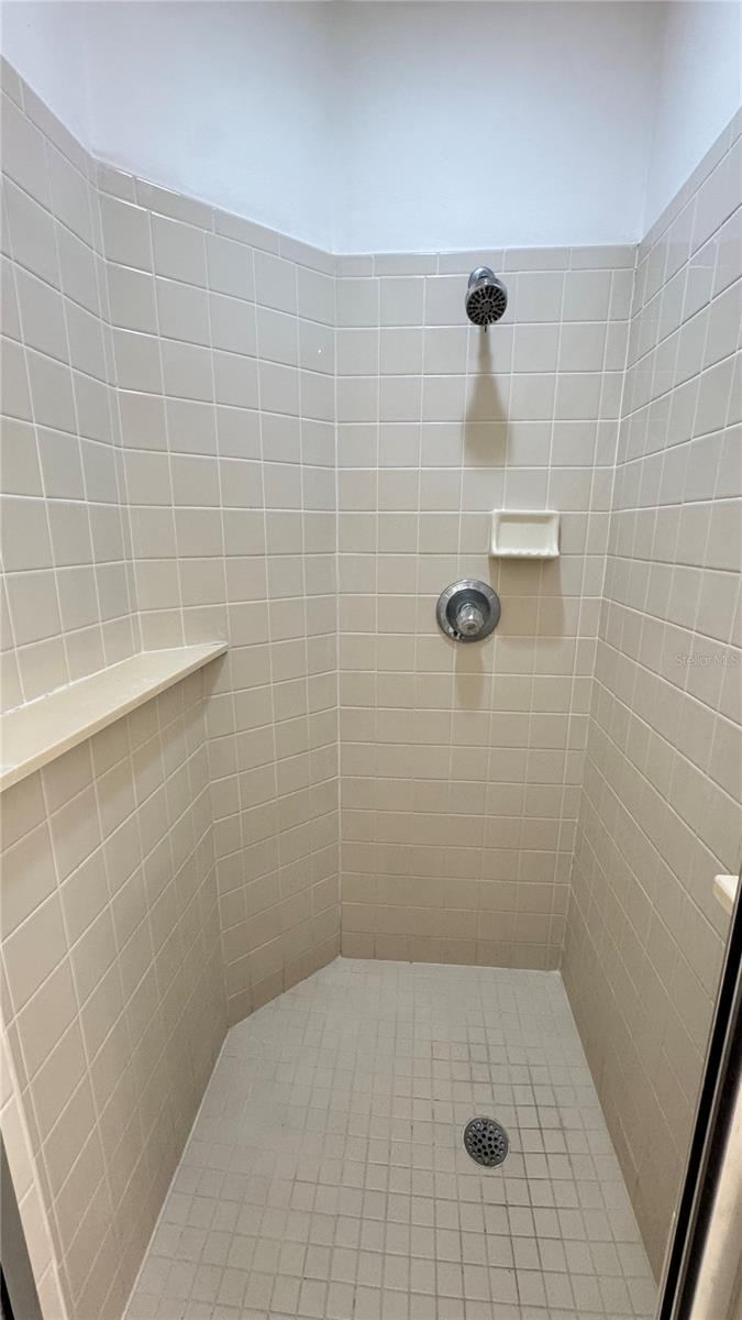 Photo 17 of 20