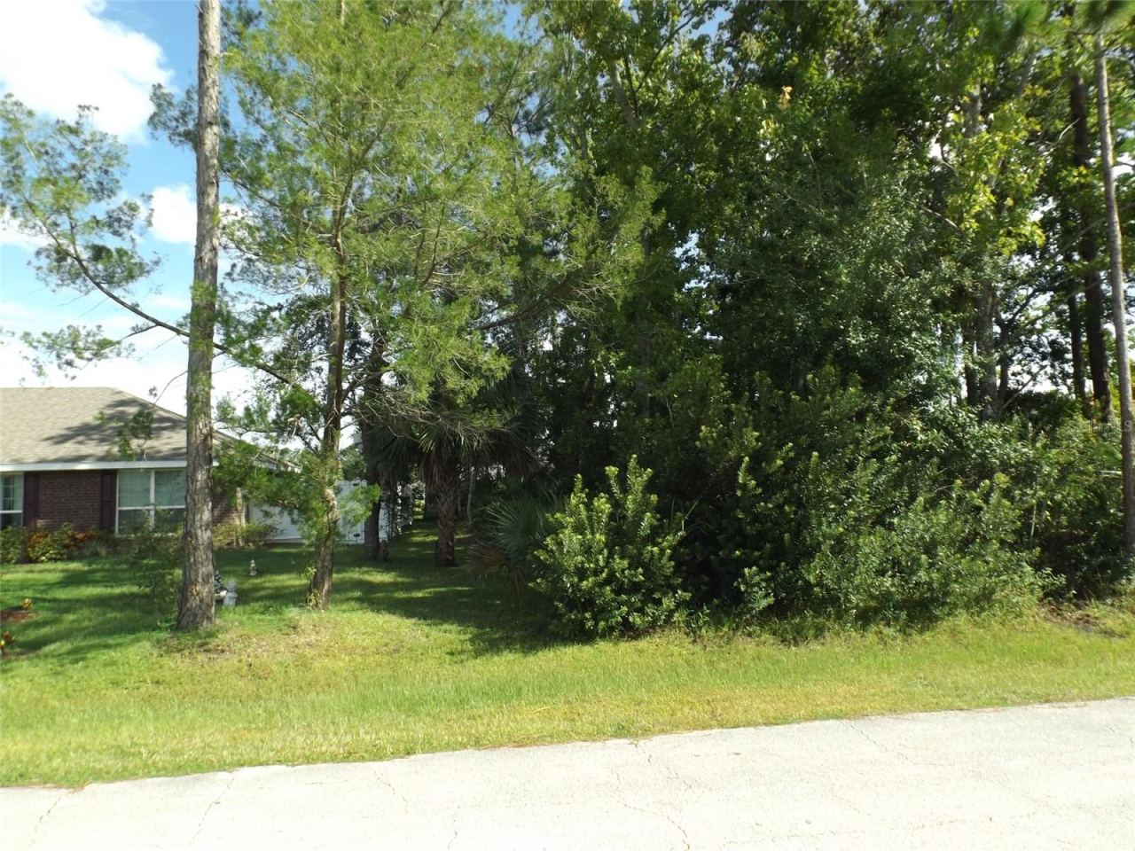 Photo 1 of 6
