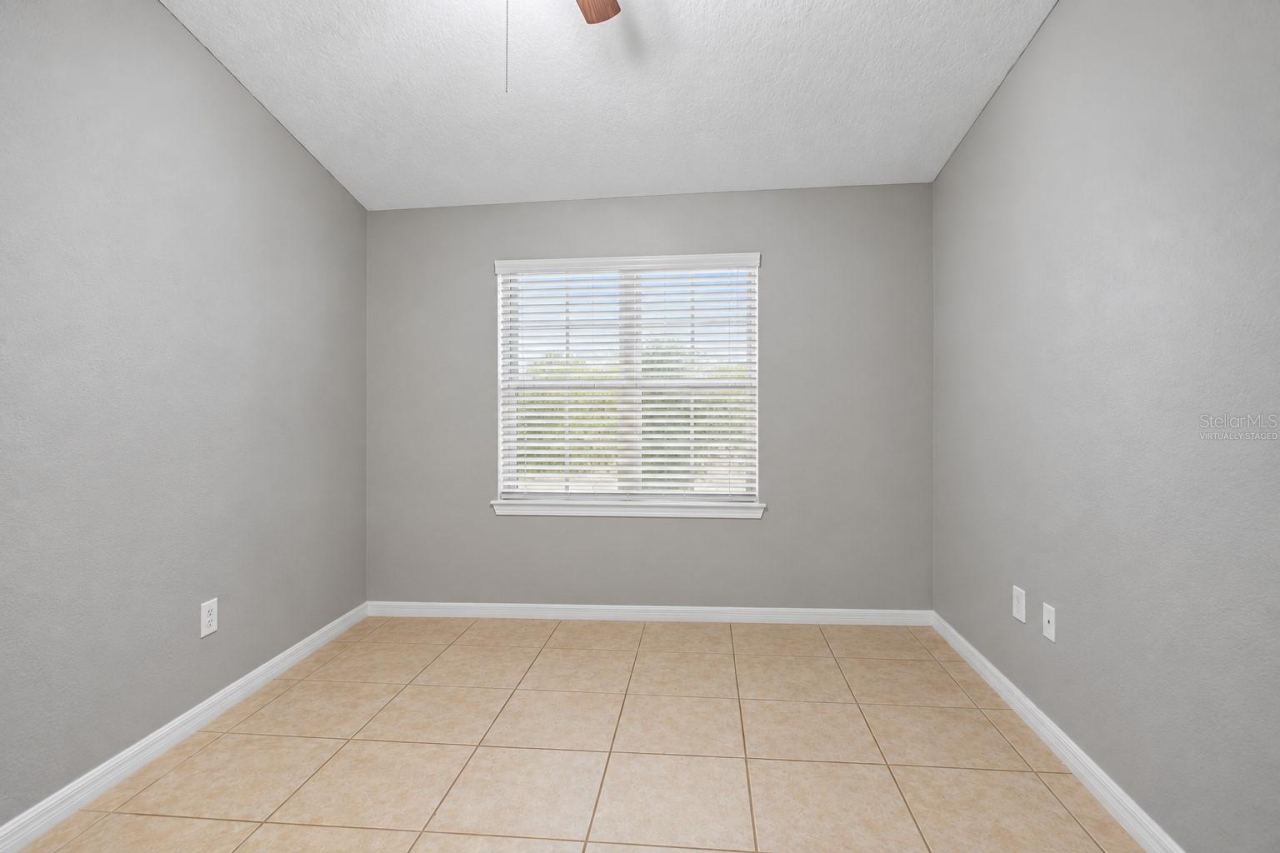 Photo 16 of 20: 4TH BEDROOM- VIRTUALLY STAGED