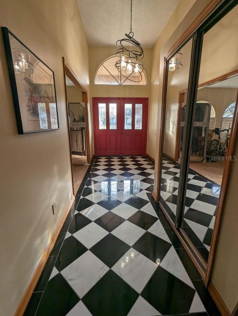 Photo 18 of 20