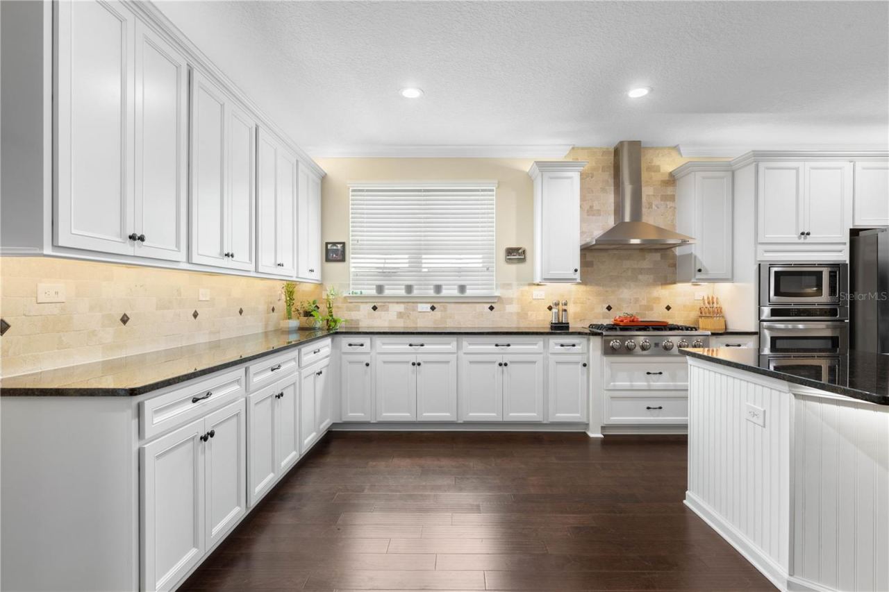 Photo 20 of 20: A cook’s dream with room to create!