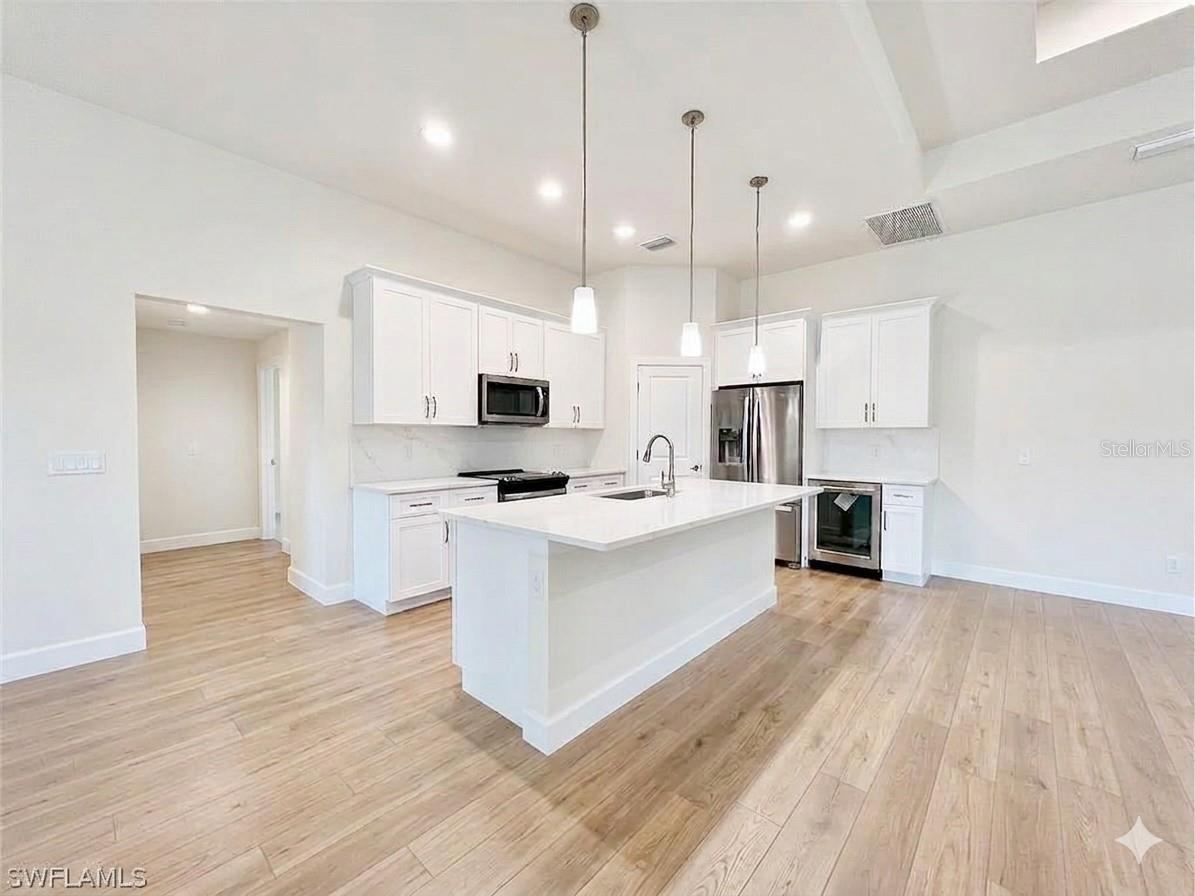 Photo 3 of 5: Kitchen - Boca Grande model