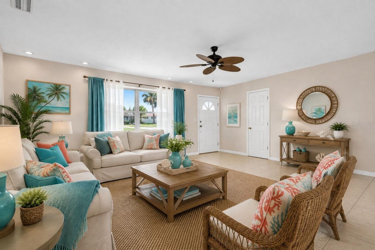 Photo 10 of 20: Virtually staged living room