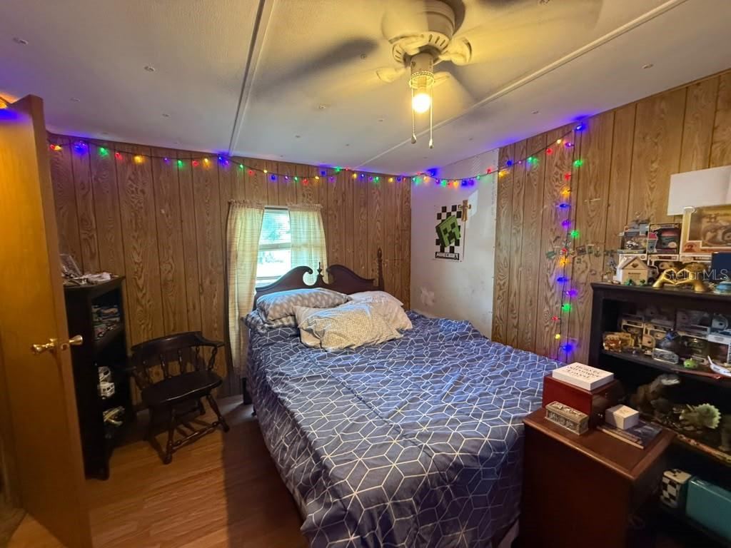 Photo 12 of 20