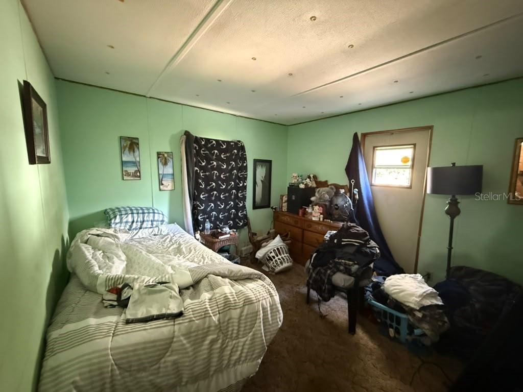 Photo 14 of 20