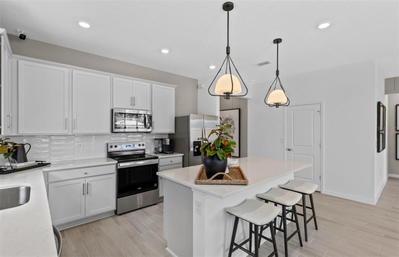 Photo 6 of 20: Model Home Design Only. Pictures and furnishings are for illustrative purposes only. Elevations, colors and options may vary. Furniture is for model home staging only.