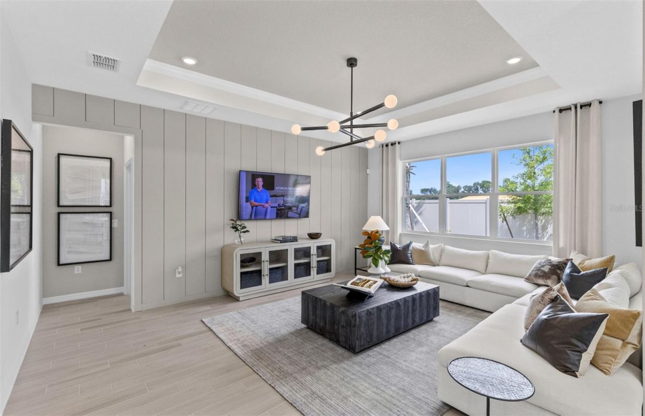 Photo 10 of 20: Model Home Design Only. Pictures and furnishings are for illustrative purposes only. Elevations, colors and options may vary. Furniture is for model home staging only.