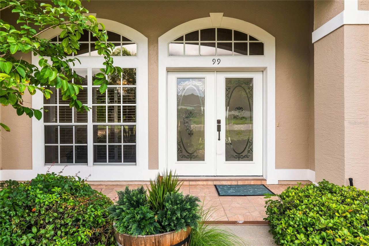 Photo 2 of 20: Front Entrance