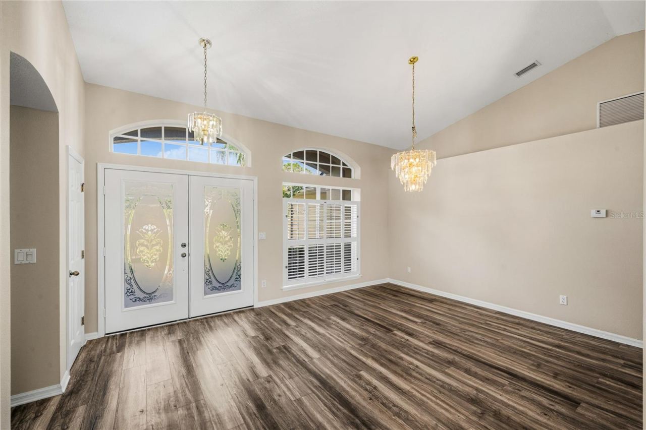 Photo 3 of 20: Front Entrance from Inside