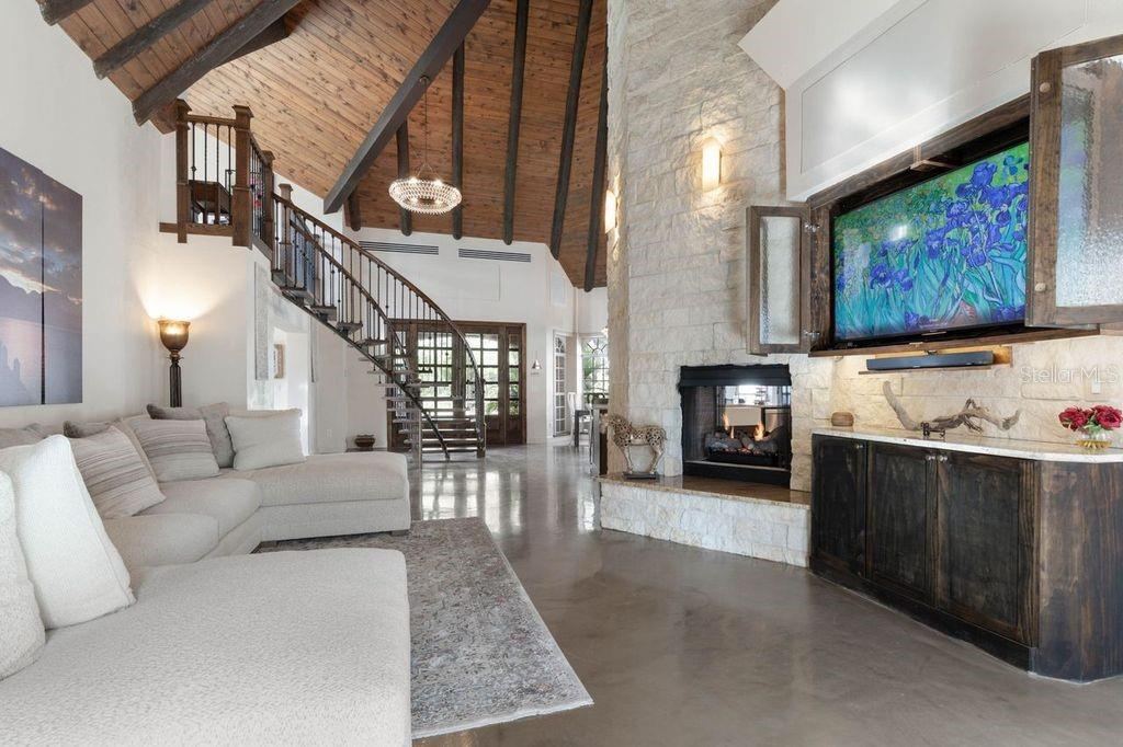 Photo 5 of 20: Great Room