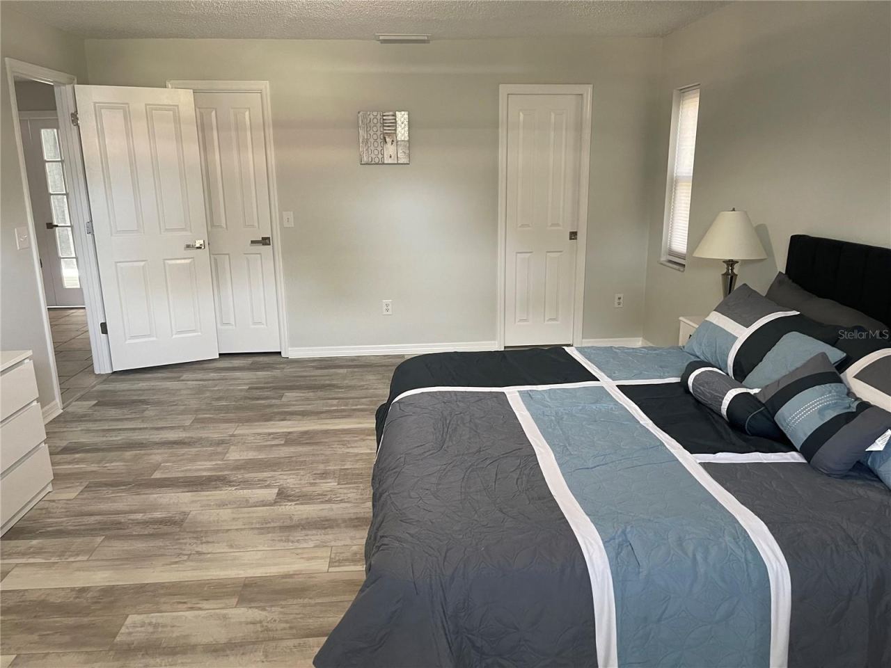 Photo 6 of 20