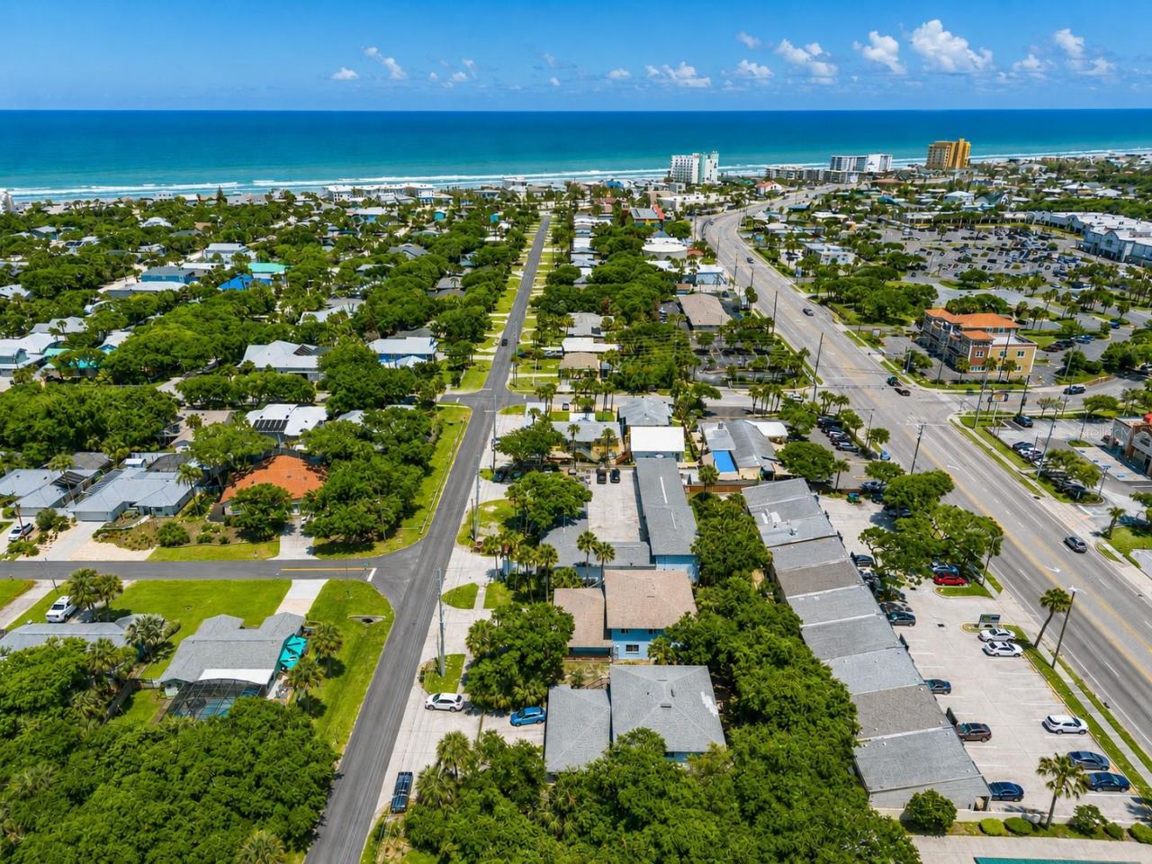 Photo 5 of 20: Amazing location just blocks to the beach, shopping, restaurants, and more
